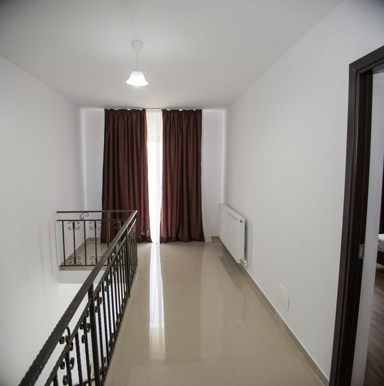 Tasaul Villa *